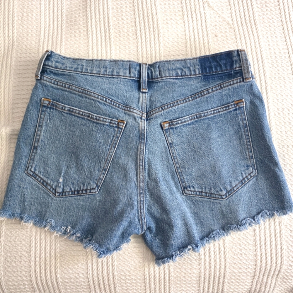 A&F High Rise Mom Short 28/6 - Picture 4 of 6